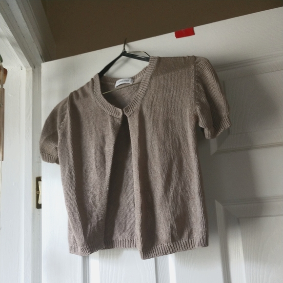 SOLD  Calvin Klein Shrug Short Sleeve Sweater Small - Picture 2 of 12